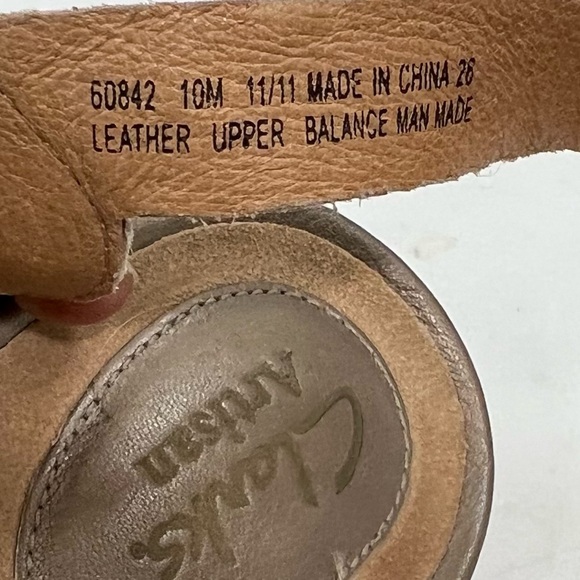 Clarks Artisan Women’s Wedge Strappy Leather Sandals - Picture 5 of 9